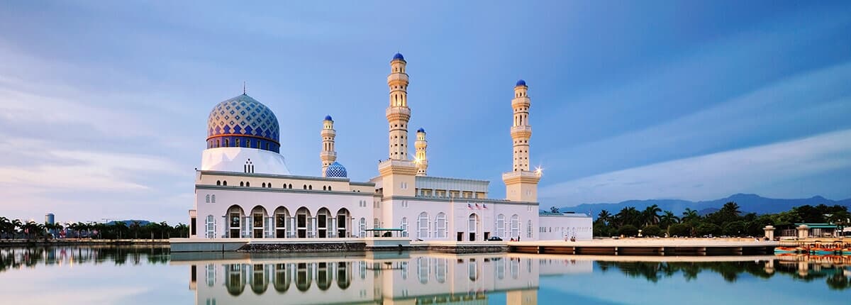 famous city floating mosque at kota kinabalu malaysia